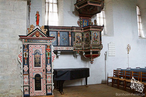 Die Kanzel der Aa Kirche, Bornholm, Dänemark