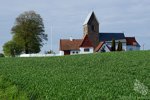 Die Knuds Kirke nahe Rønne, Bornholm, Dänemark