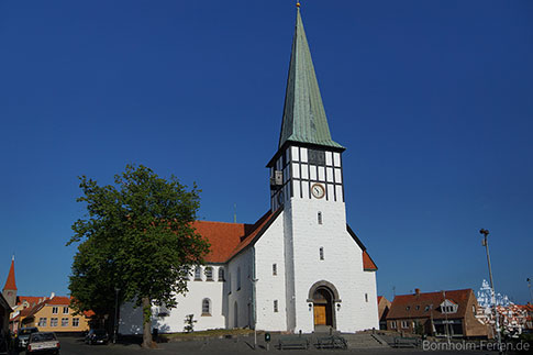 Die Nikolai Kirche in Roenne, Insel Bornholm, Daenemark