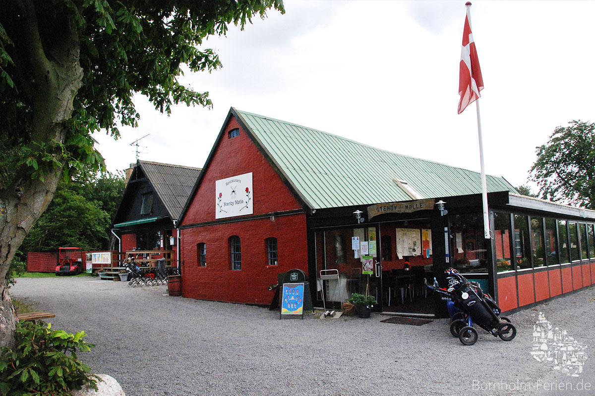 Das Restaurant Stenby Mølle am Golfplatz von Rø auf Bornholm